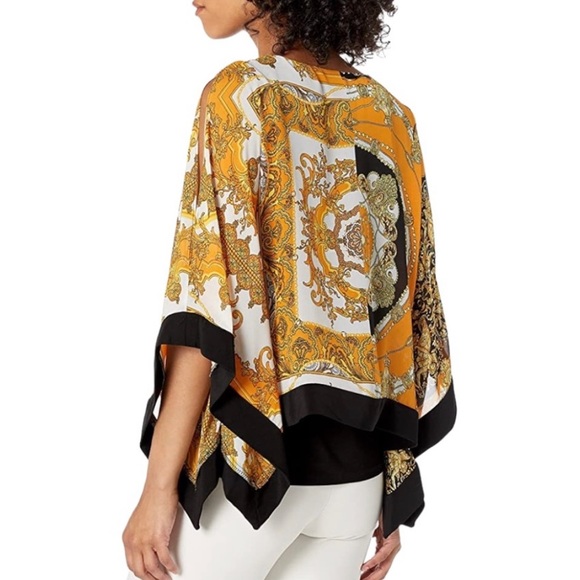 Coco Bianco Printed Top NWT - Picture 2 of 9